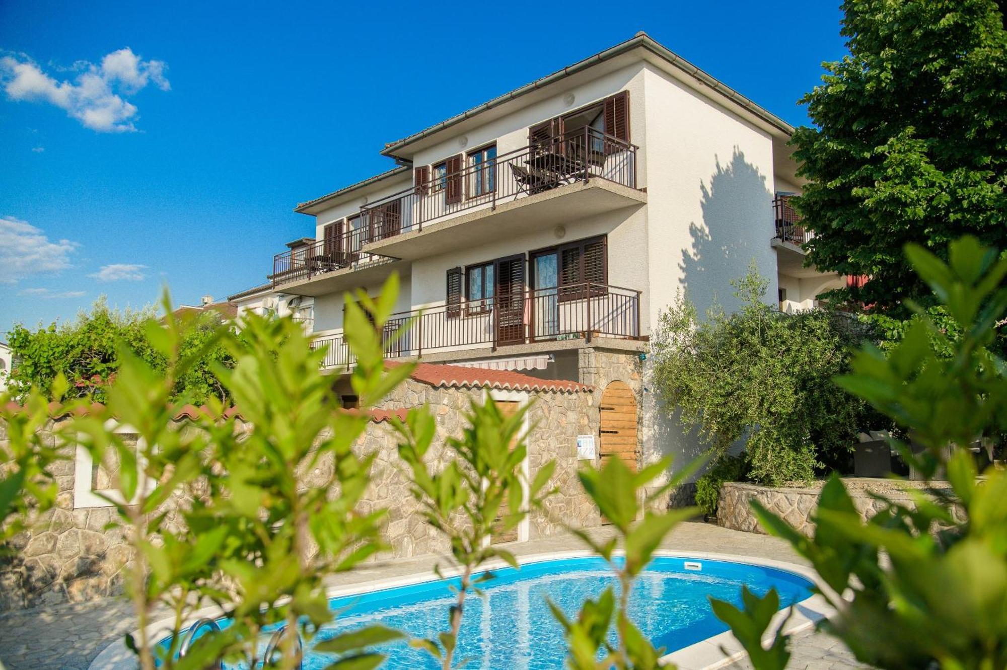 Bubi Apartments Malinska Εξωτερικό φωτογραφία