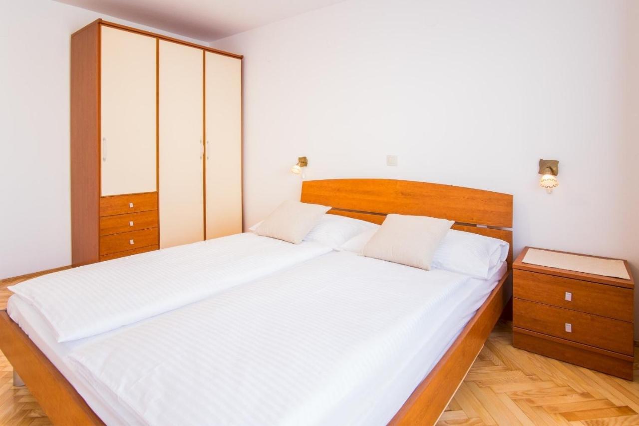 Bubi Apartments Malinska Εξωτερικό φωτογραφία