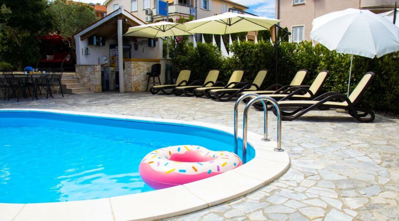 Bubi Apartments Malinska Εξωτερικό φωτογραφία